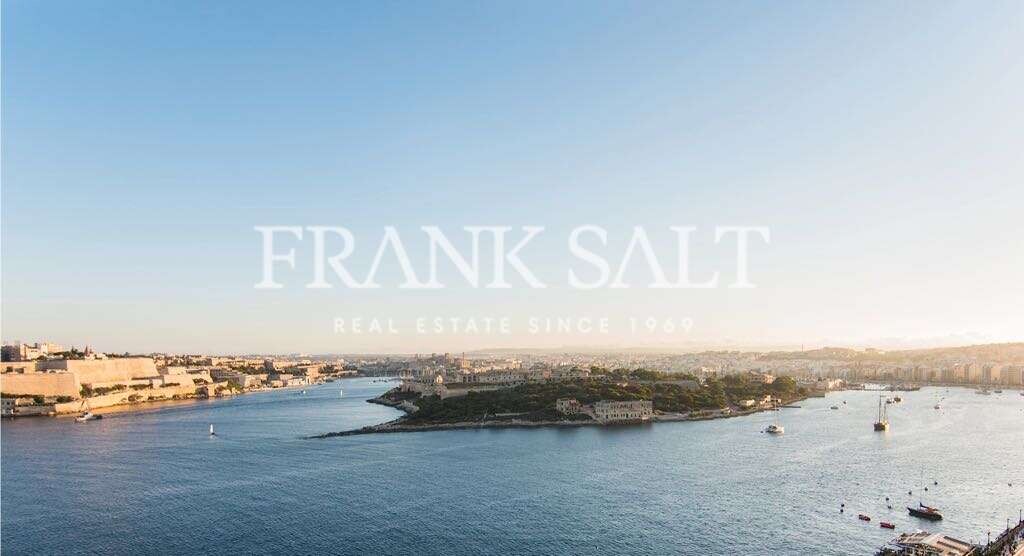 Пентхаус с 3 спальнями в Слима, Мальта № 3381