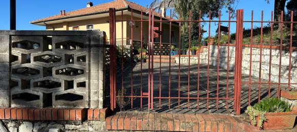 5-Zimmer Wohnung in Sestri Levante, Italy, Nr. 261385 3