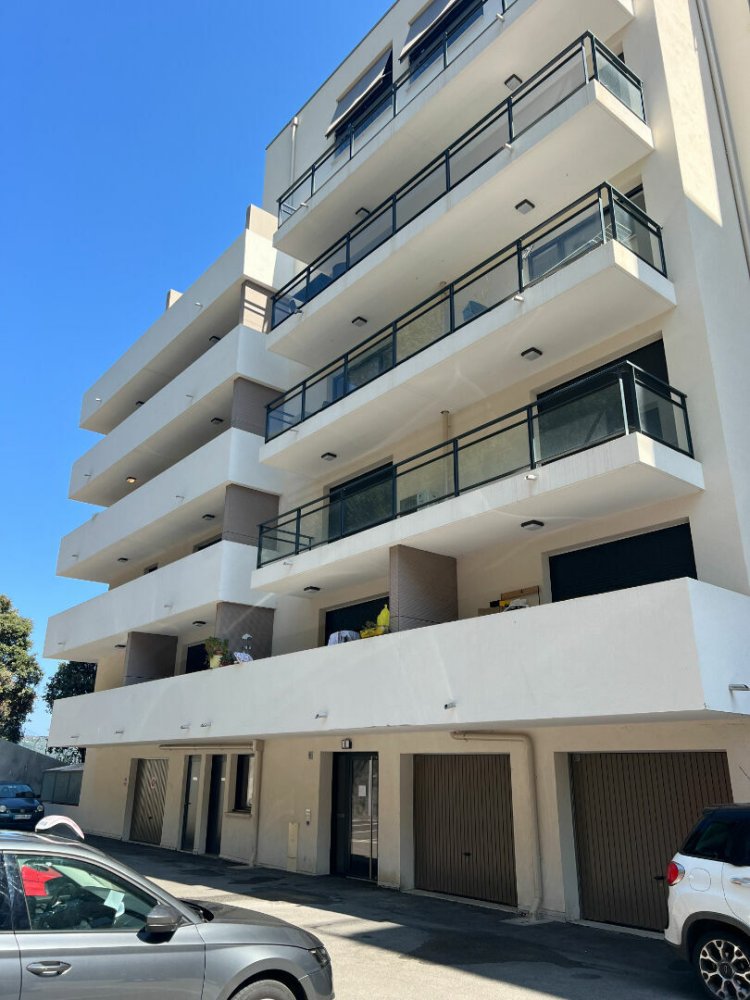 Apartamento de 1 dormitorio en Ajaccio, France No. 265031