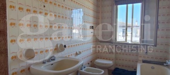 6 rooms Apartment in Porto Tolle, Italy No. 105153 17
