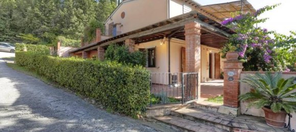 2 غرف نوم شقة في Sassetta, Italy رقم 1398 7