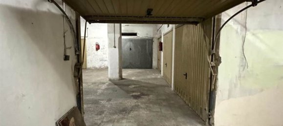 30m² Garage in Cava de' Tirreni, Italy No. 96949 3