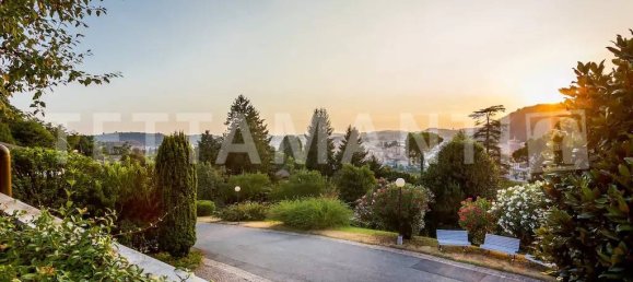 4 bedrooms Villa in Como, Italy No. 230374 37