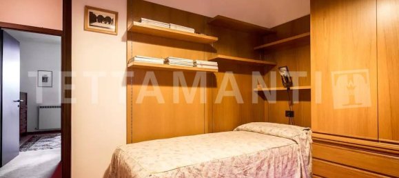 4 bedrooms Villa in Como, Italy No. 230374 24