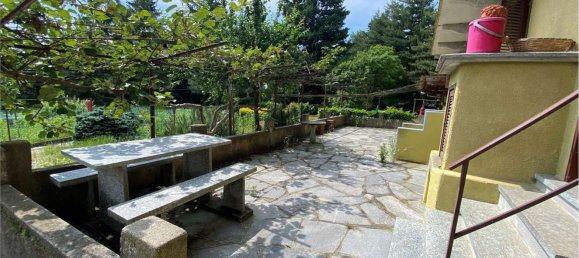 8 rooms House in Meina, Italy No. 43776 8