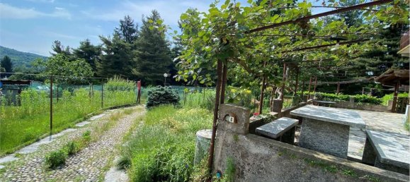 8 rooms House in Meina, Italy No. 43776 9