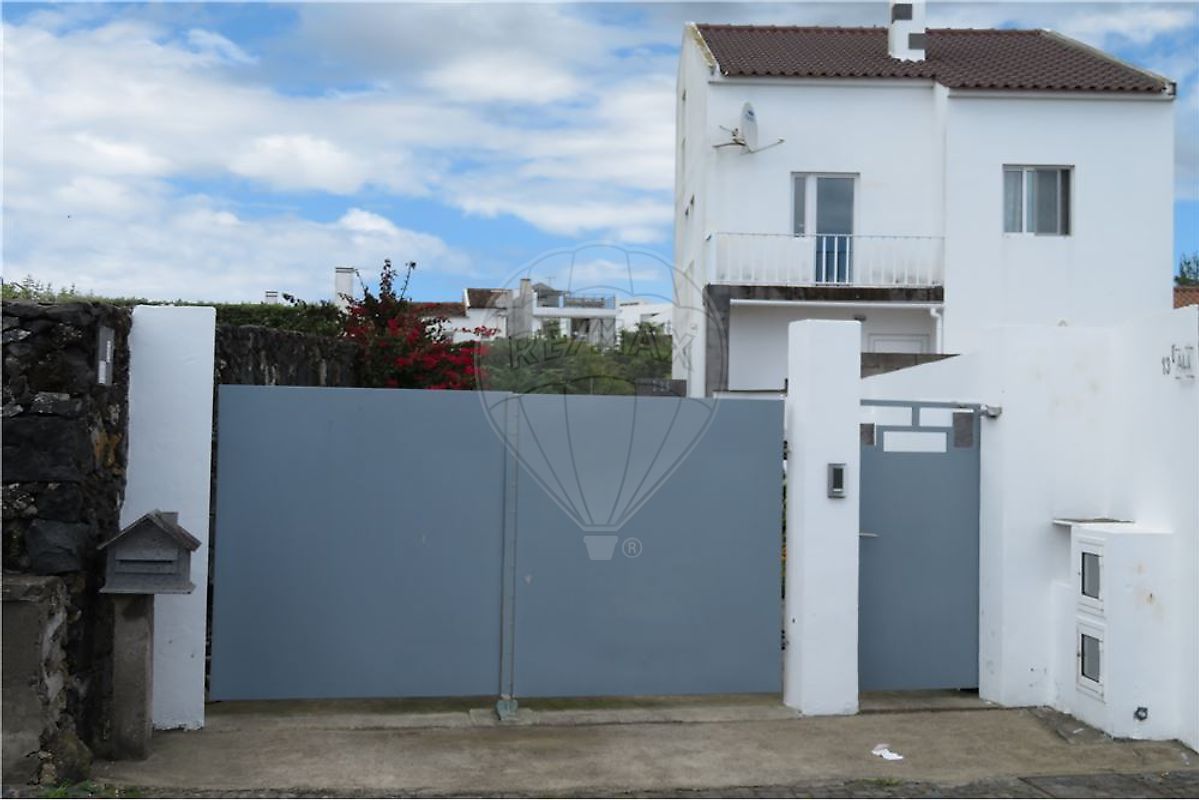 4 bedrooms House in Lagoa, Portugal No. 46784