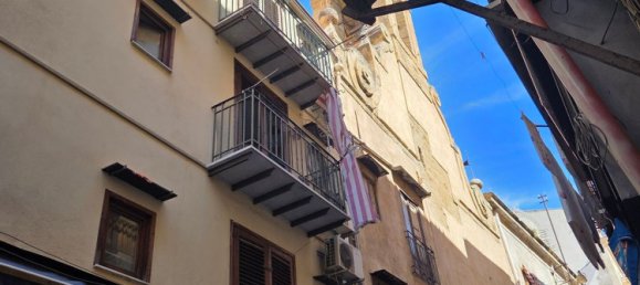2 rooms Apartment in Palermo, Italy No. 154479 3