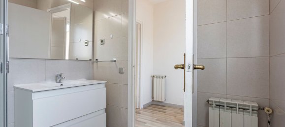 2 Schlafzimmer Penthouse in Gracia, Spain, Nr. 136326 38