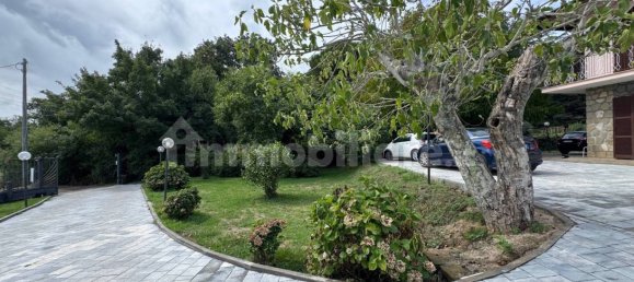 2 Schlafzimmer Wohnung in Oriolo Romano, Italy, Nr. 341607 3