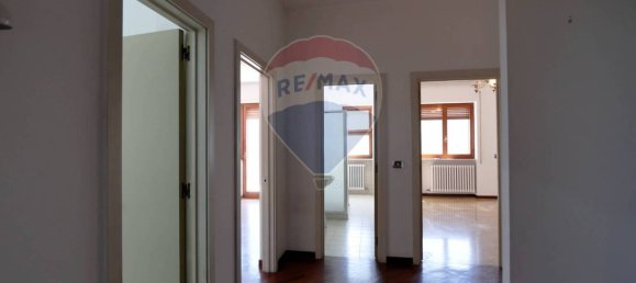 3 Schlafzimmer Wohnung in Bari, Italy, Nr. 43357 25