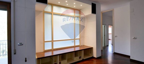 3 Schlafzimmer Wohnung in Bari, Italy, Nr. 43357 11