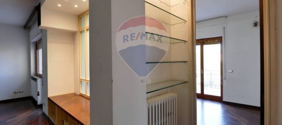 3 Schlafzimmer Wohnung in Bari, Italy, Nr. 43357 21