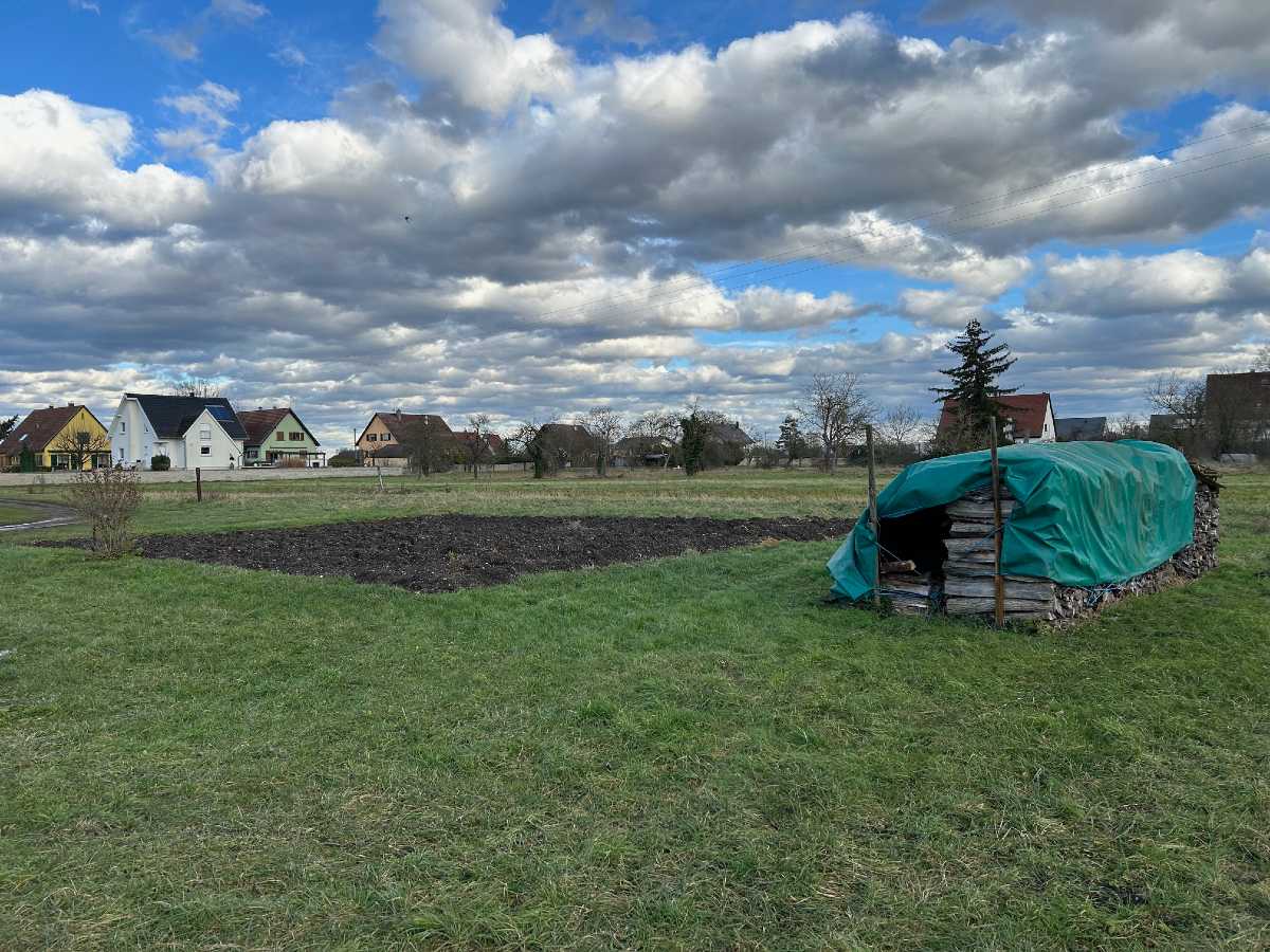  Land in Grussenheim, France No. 192511