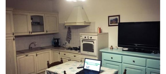 2 bedrooms Apartment in Saludecio, Italy No. 254972 4