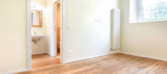1 bedroom Apartment in Milan, Italy No. 341857 6