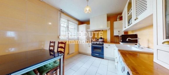 4 Schlafzimmer Doppelhaus in Reims, France, Nr. 300244 3