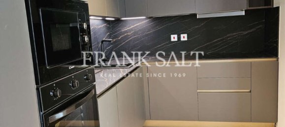 Квартира с 1 спальней в Сент-Джулианс, Мальта № 7436 6