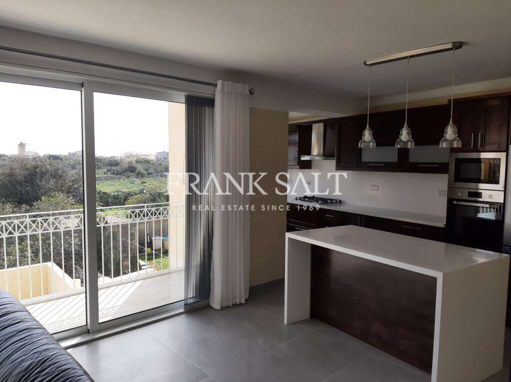 Apartamento de 3 dormitorios en Qala, Malta No. 5830
