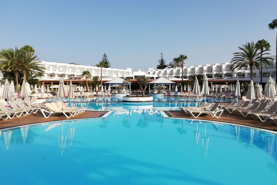 120 bedrooms Hotel in Mallorca, Spain No. 265090