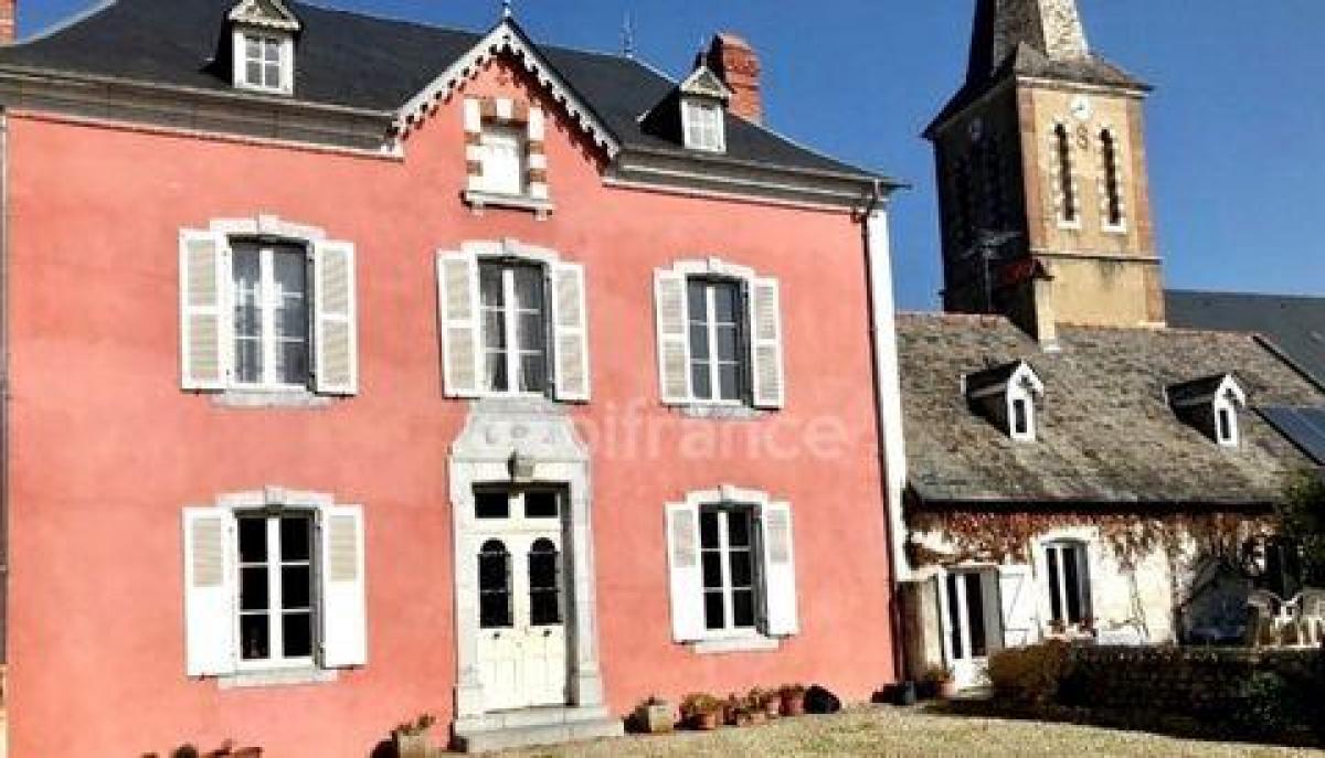 5 chambres Maison à Tarbes, France No. 32522