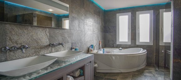 7 chambres Villa à Benidorm, Spain No. 10286 30