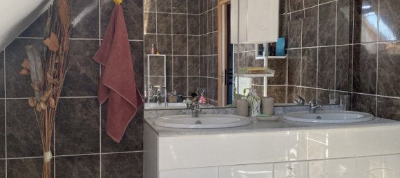 5 Schlafzimmer Haus in Ouzouer-sur-Loire, France, Nr. 223394 8