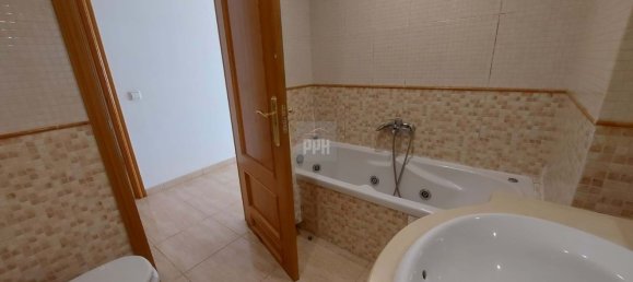 2 Schlafzimmer Wohnung in Quarteira, Portugal, Nr. 335679 8