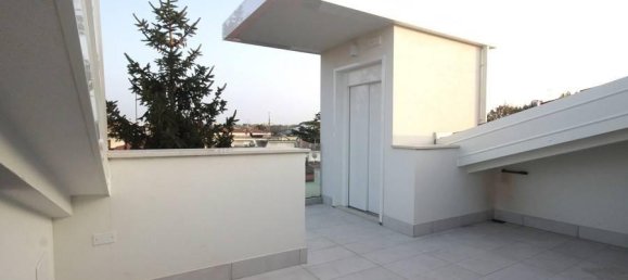 4 rooms Penthouse in Riccione, Italy No. 30857 8