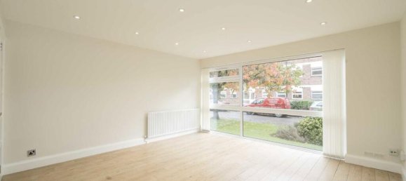 2 bedrooms Apartment in Ealing, United Kingdom No. 5781 2