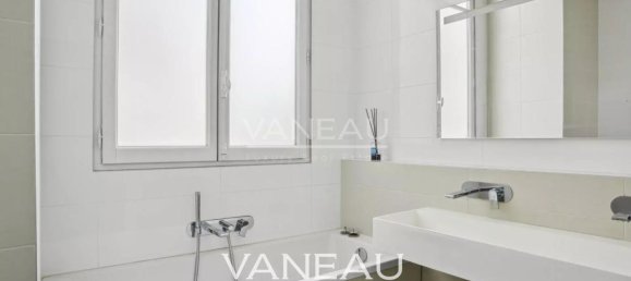 4 chambres Appartement à Paris, France No. 126079 20