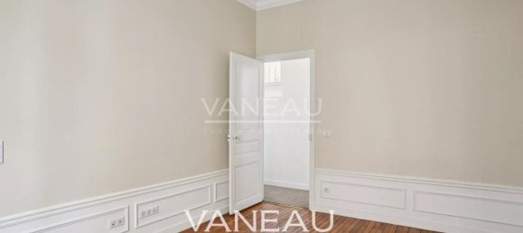 4 chambres Appartement à Paris, France No. 126079 17