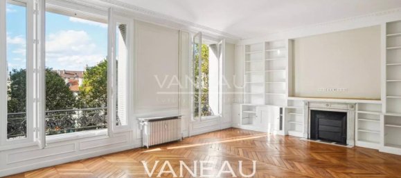 4 chambres Appartement à Paris, France No. 126079 5