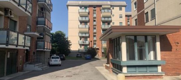 4 rooms Apartment in Trezzano sul Naviglio, Italy No. 6308 4