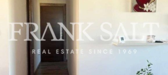 Пентхаус с 2 спальнями в Сан-Пауль-иль-Бахар, Мальта № 2543 3