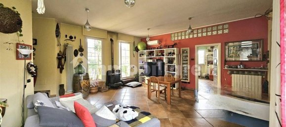 5 bedrooms Villa in Montignoso, Italy No. 237334 10