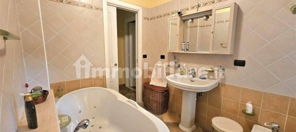 5 bedrooms Villa in Montignoso, Italy No. 237334 18