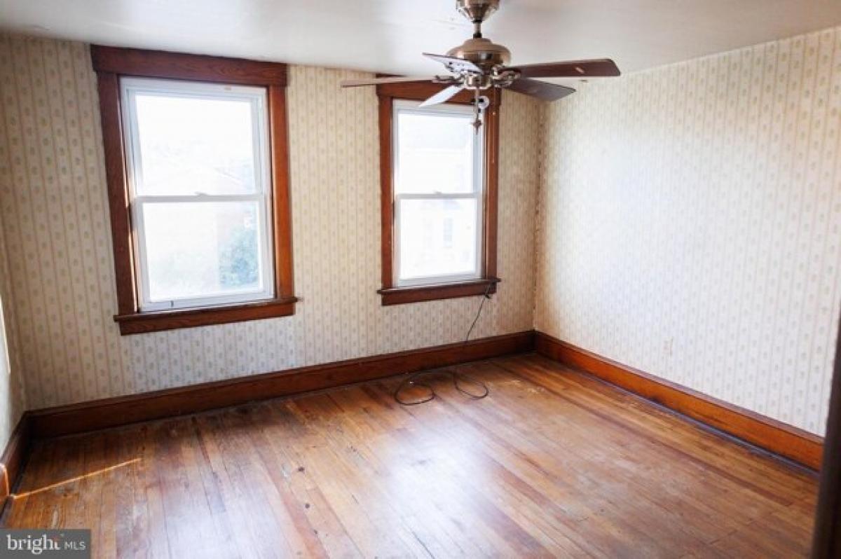 Дом с 4 спальнями в Фанкстаун, США № 400755