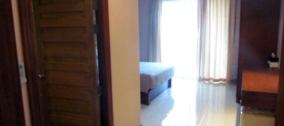 2 bedrooms Condo in Pattaya, Thailand No. 700 2
