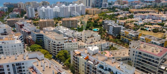 2 bedrooms Penthouse in Portimao, Portugal No. 275772 9