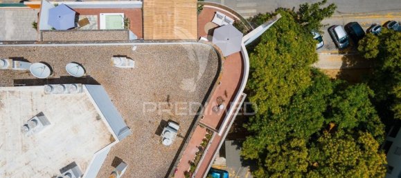 2 bedrooms Penthouse in Portimao, Portugal No. 275772 8