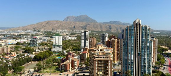 3 bedrooms Apartment in Benidorm, Spain No. 146901 7