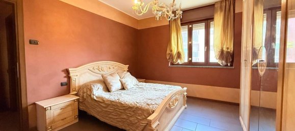 2 غرف نوم شقة في Opera, Italy رقم 346692 3