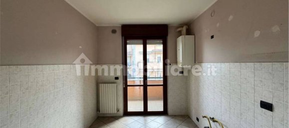 Apartamento de 3 dormitorios en Voghera, Italy No. 344017 19