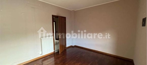 Apartamento de 3 dormitorios en Voghera, Italy No. 344017 4