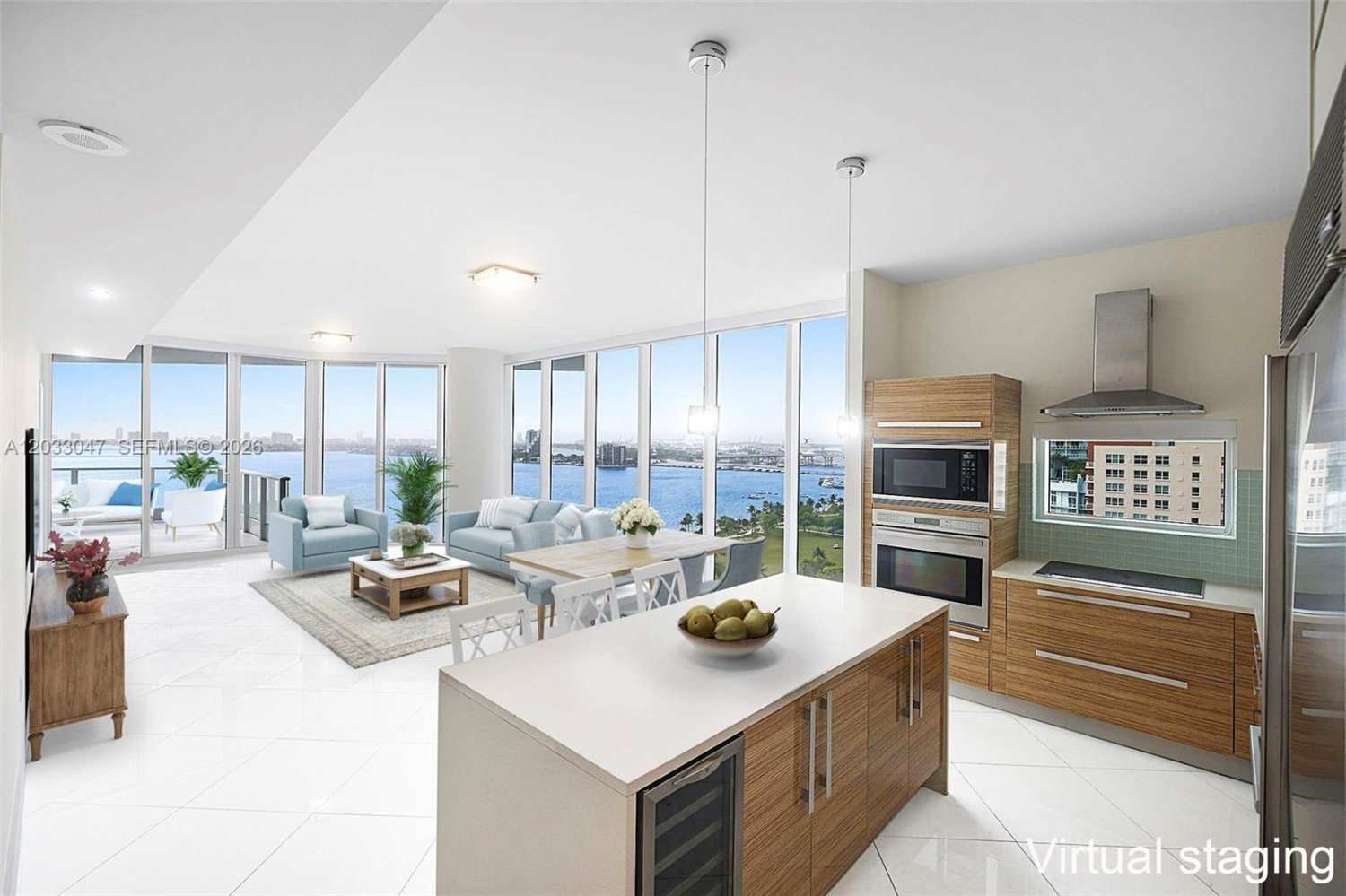 4 dormitorios propiedad comercial en alquiler en Miami, Miami-Dade, Florida, USA № 615247