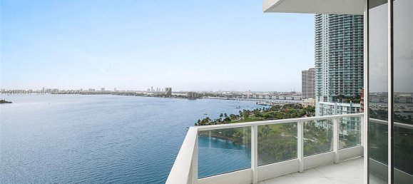 4 dormitorios propiedad comercial en alquiler en Miami, Miami-Dade, Florida, USA № 615247 8