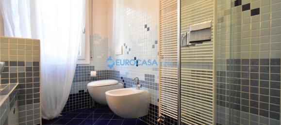 Apartamento de 2 dormitorios en Fabbrico, Italy No. 149822 18