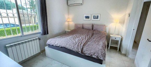 4 bedrooms Villa in Valencia, Spain No. 190917 22