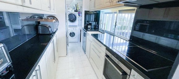 4 bedrooms Villa in Valencia, Spain No. 190917 17